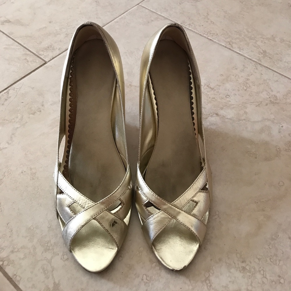 Gold Steve Madden wedge sandals