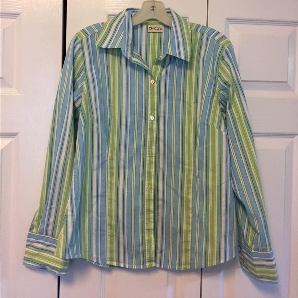 Women's Chico's Button Down Shirt