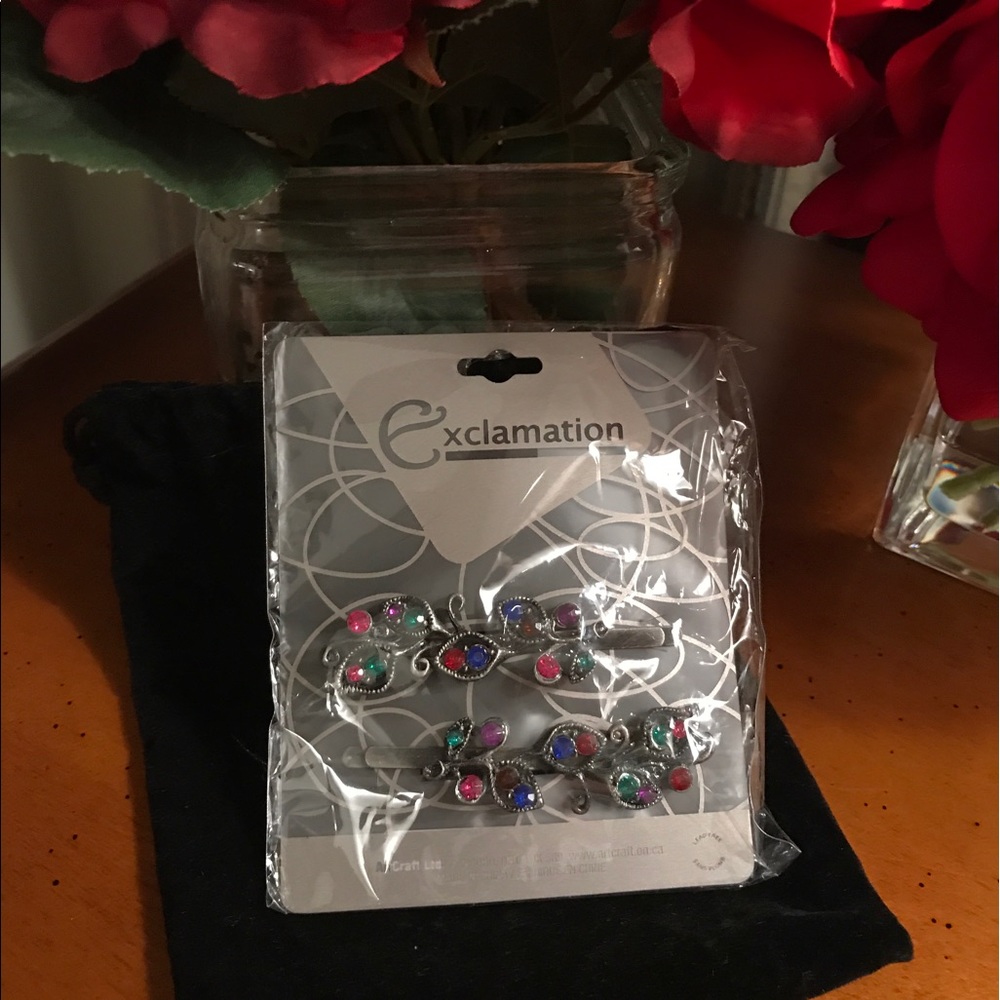 Hair clips