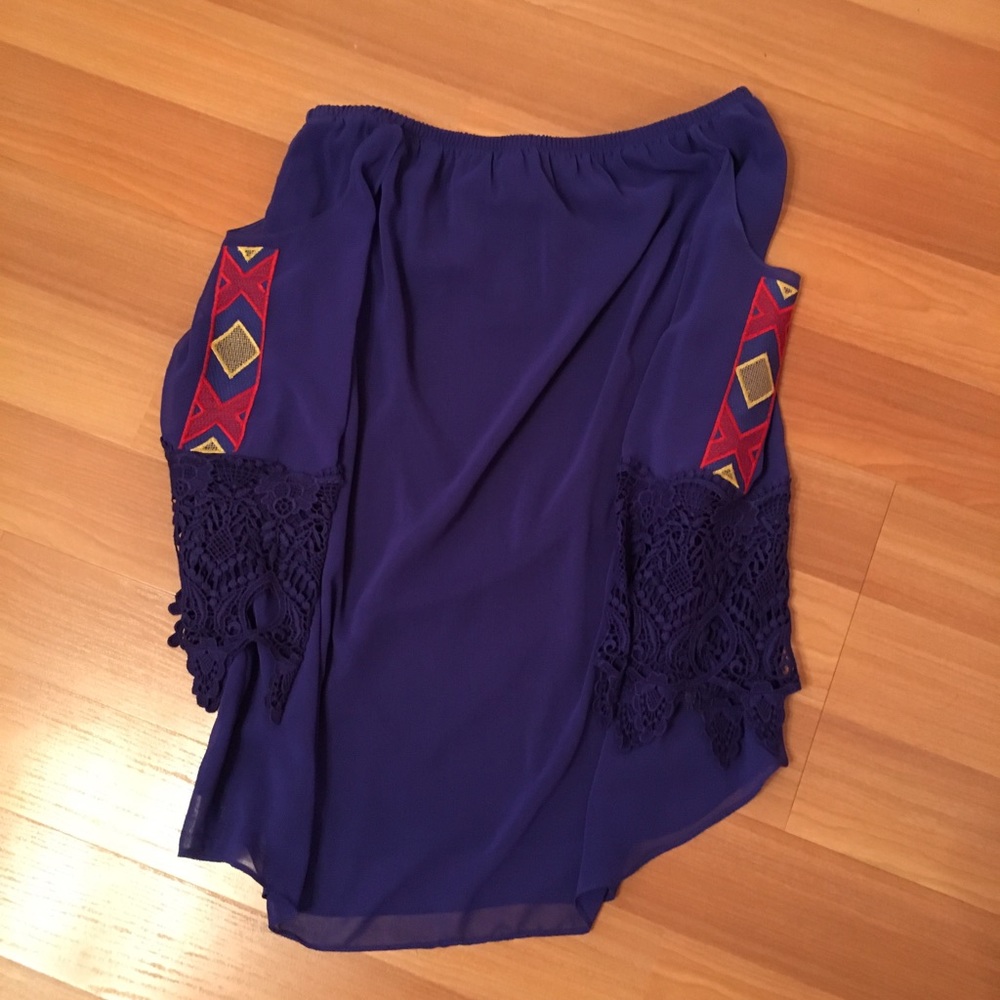 Strapless Dress w/ Lace Sleeve
