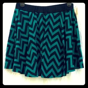 Teal/black miniskirt w/tags