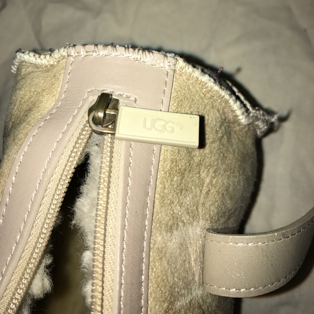 Ugg Shoulder Bag - image 4