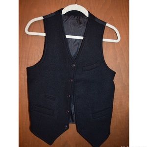 Wool vest