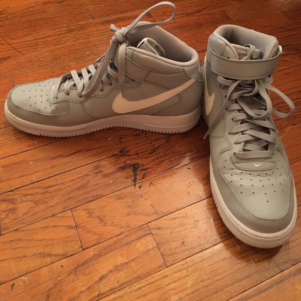 Nike Air Force 1 High Top Sneakers