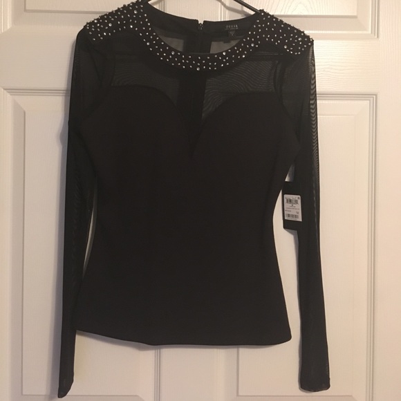 GUESS top 🖤 - Picture 2 of 5