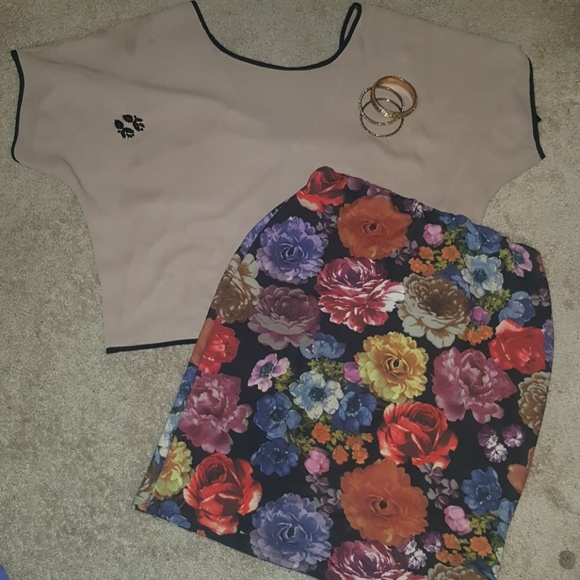 Bow Blouse - Picture 3 of 3