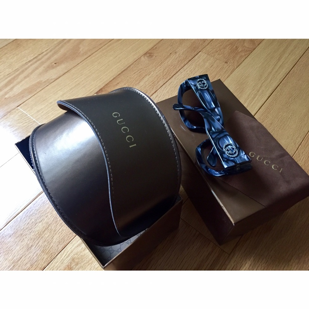 Gucci sunglasses
