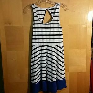 5/$20 Adorable striped sundress