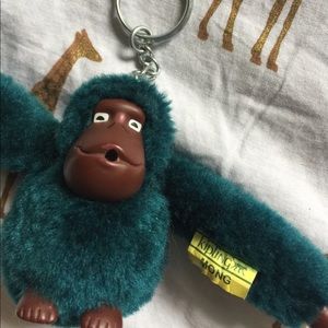 Kipling monkey keychain named Mong