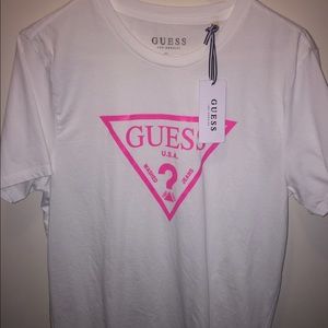 Guess tee