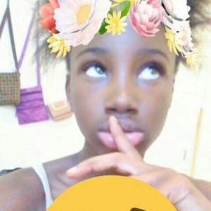 Meet your Posher, Alexia