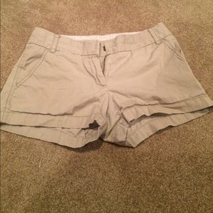 Short khaki shorts
