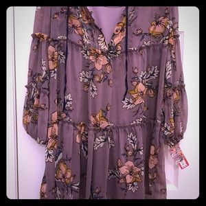 Chic and flowy dress