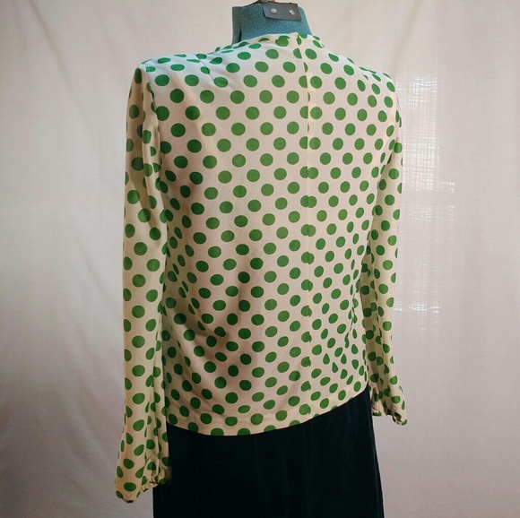 Vintage 1970s green polka dot polyester blouse - Picture 2 of 4