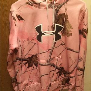 Pink camo sweatshirt