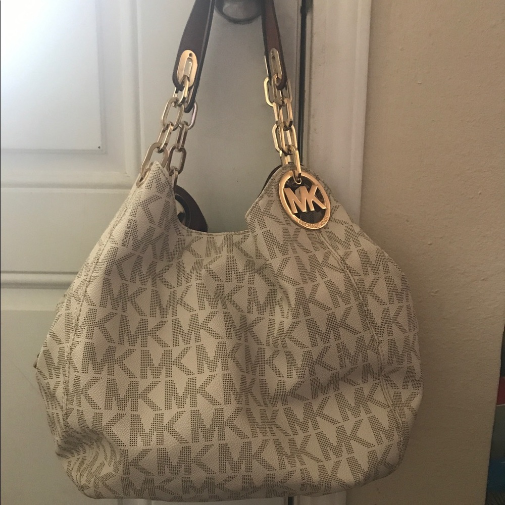 Michael Kors Bag and matching Wallet
