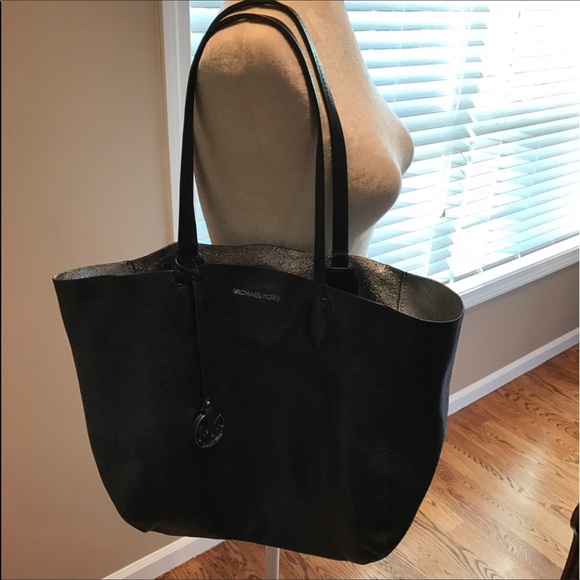 Michael Kors Handbags - Shoulder bag