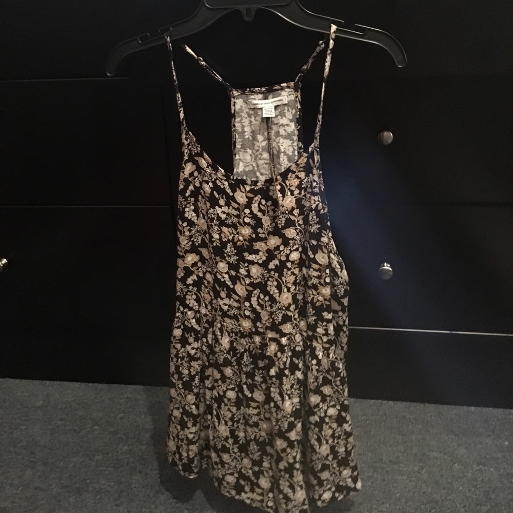 spaghetti strap floral top