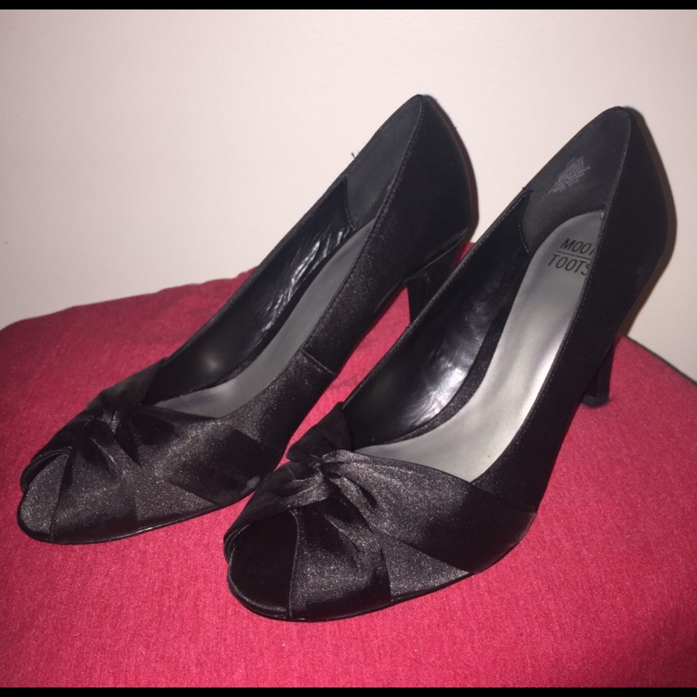 Mootsie Tootsies heels, 9