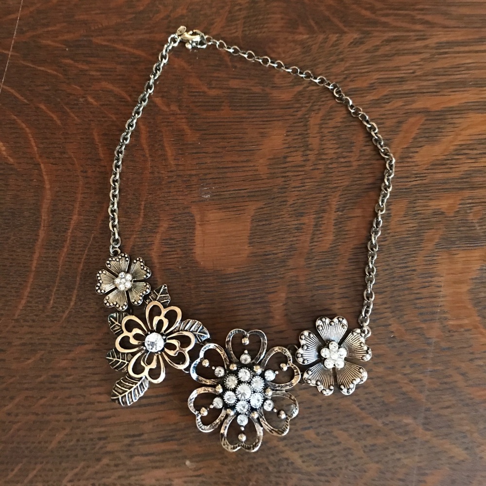 Premier Designs necklace