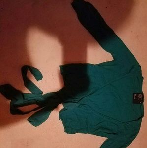 American Eagle wrap around crop top