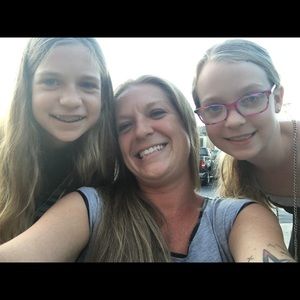 Meet your Posher, Kari