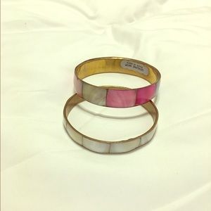 ❣️FREE❣️with any purchase.