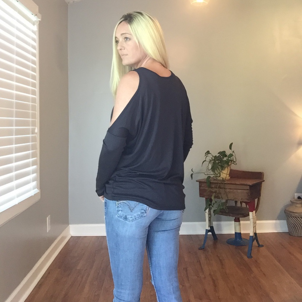 Black Cold Shoulder Blouse - Picture 6 of 7