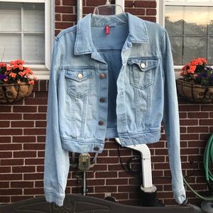 Cropped H&M DIVIDED Light Denim Jacket