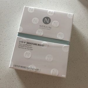 Nerium AD Eye-V Moisture Boost Hydrogel Patches.