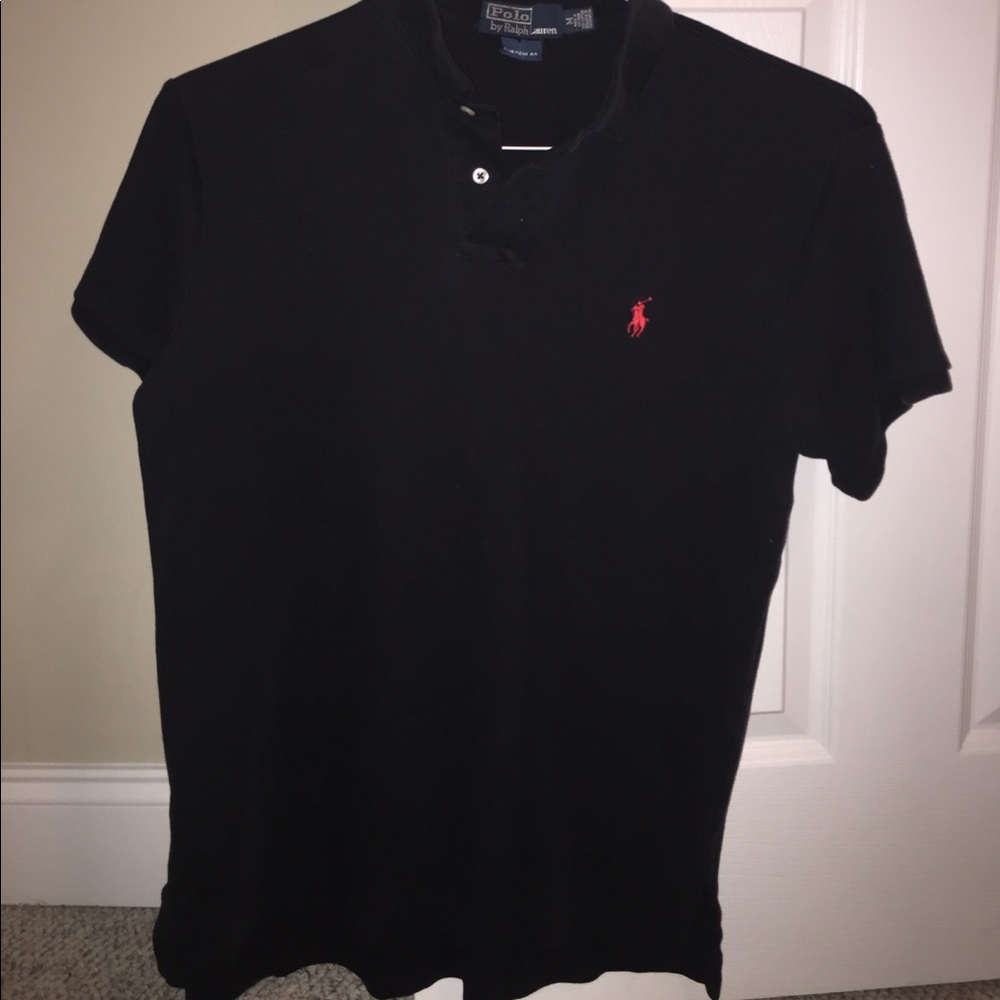 short sleeve collared shirt