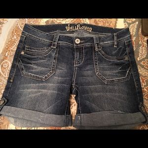 Midi-length Wallflower Shorts