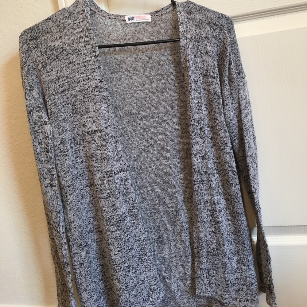 Gray and black cardigan