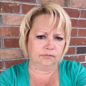 Meet your Posher, Shelly