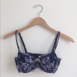 Victoria secret blue lace bra