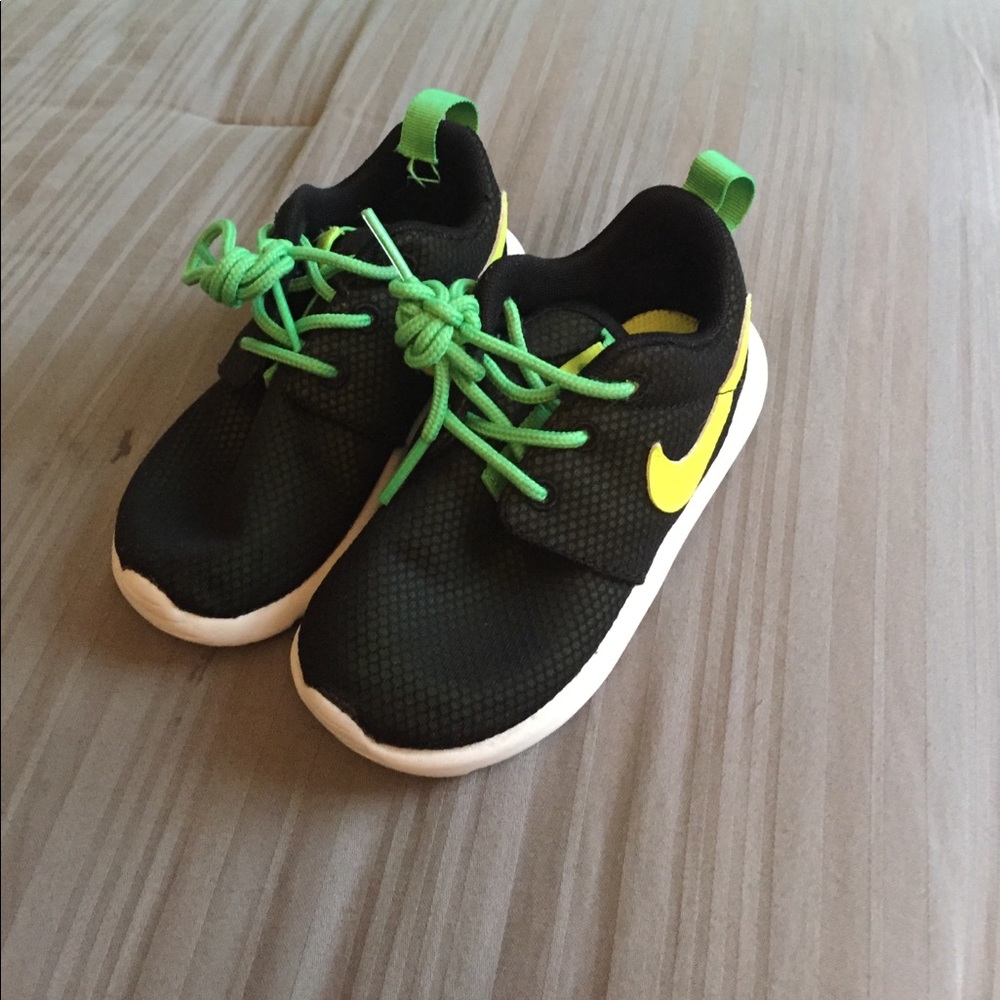 Nike toddler rose