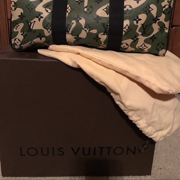 Authentic Louis Vuitton Speedy 35 Camouflage bag - Picture 5 of 8