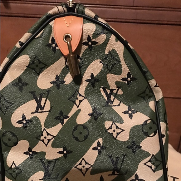 Authentic Louis Vuitton Speedy 35 Camouflage bag - Picture 8 of 8
