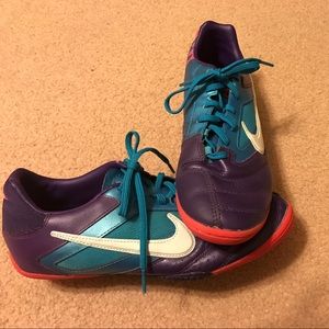 Nike indoor soccer shoes