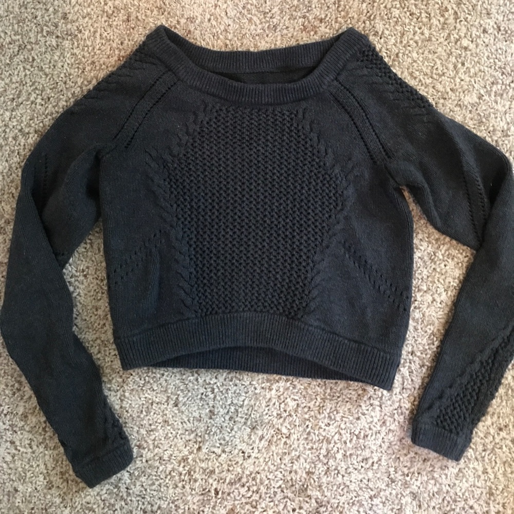 Cropped Lululemon sweater