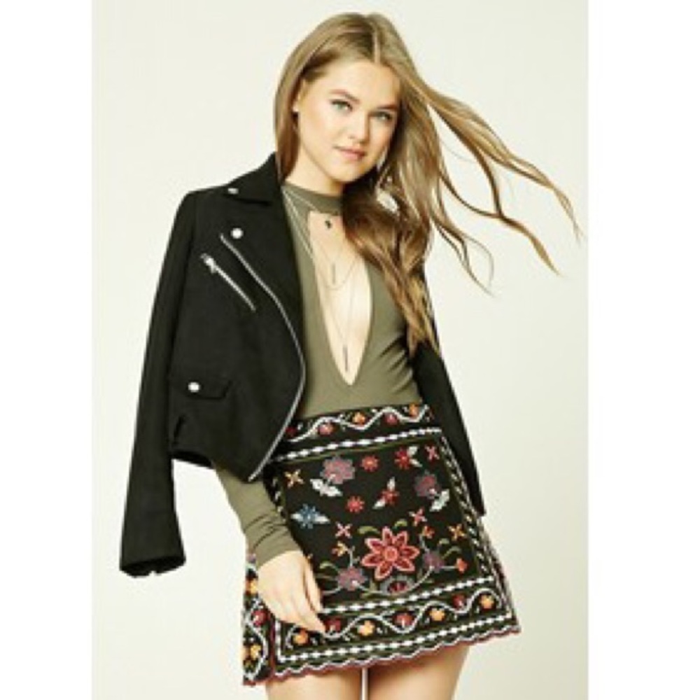 NWT Forever 21 Embroidered Skirt