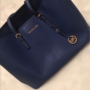 Michael kors laptop bag