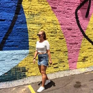 Meet your Posher, Felicia