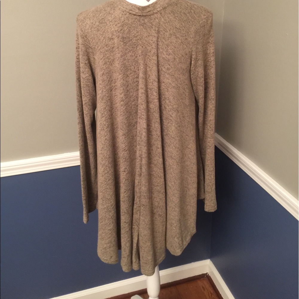 Grey/Brown Tunic - image 3