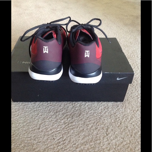 SOLD‼️New! TW15 Nike Golf Shoes firm price! - Picture 2 of 4