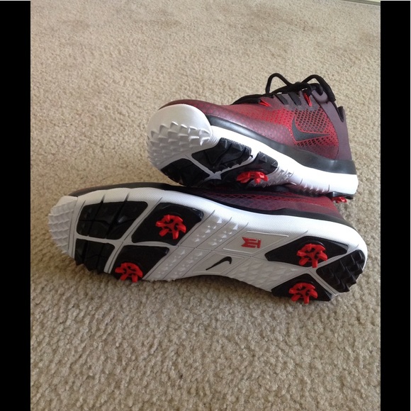 SOLD‼️New! TW15 Nike Golf Shoes firm price! - Picture 4 of 4