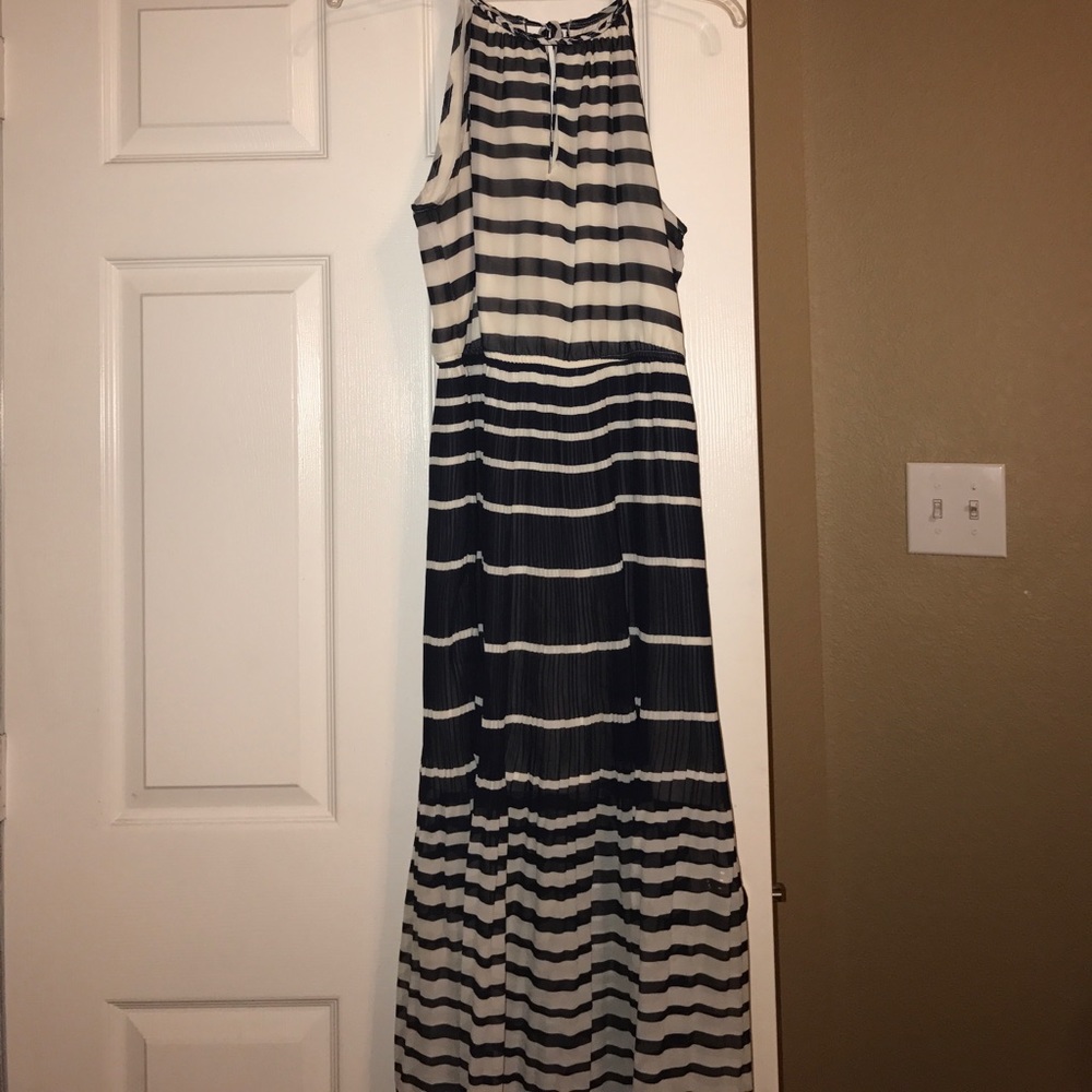 Long very classy dress