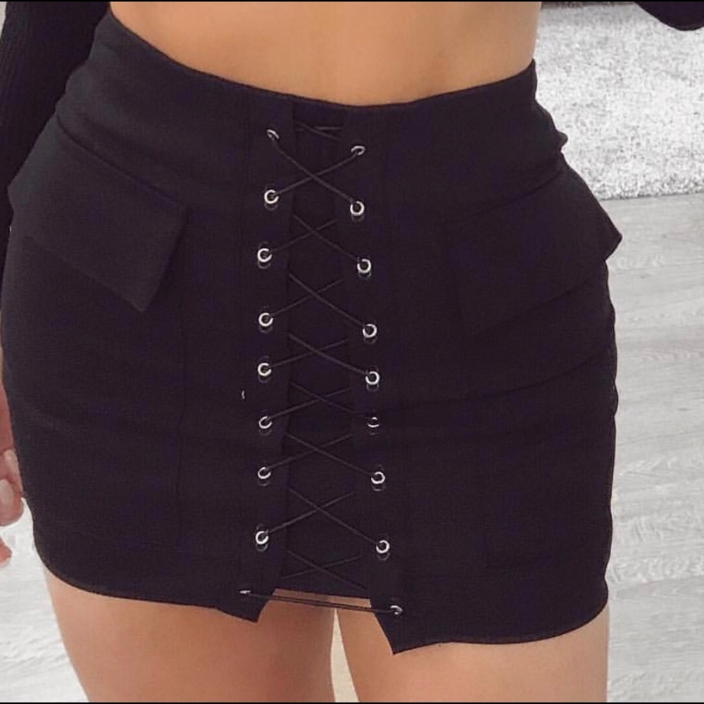 Lace up Black mini skirt