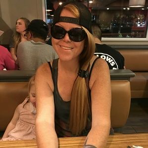 Meet your Posher, Shaylynne
