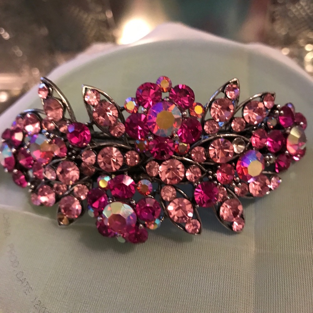 Pink rinestone Barrett apro.4inches